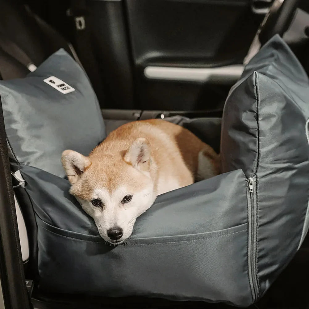 Wasserfestes ISOFIX Hundesitz-Bett – FirstClass