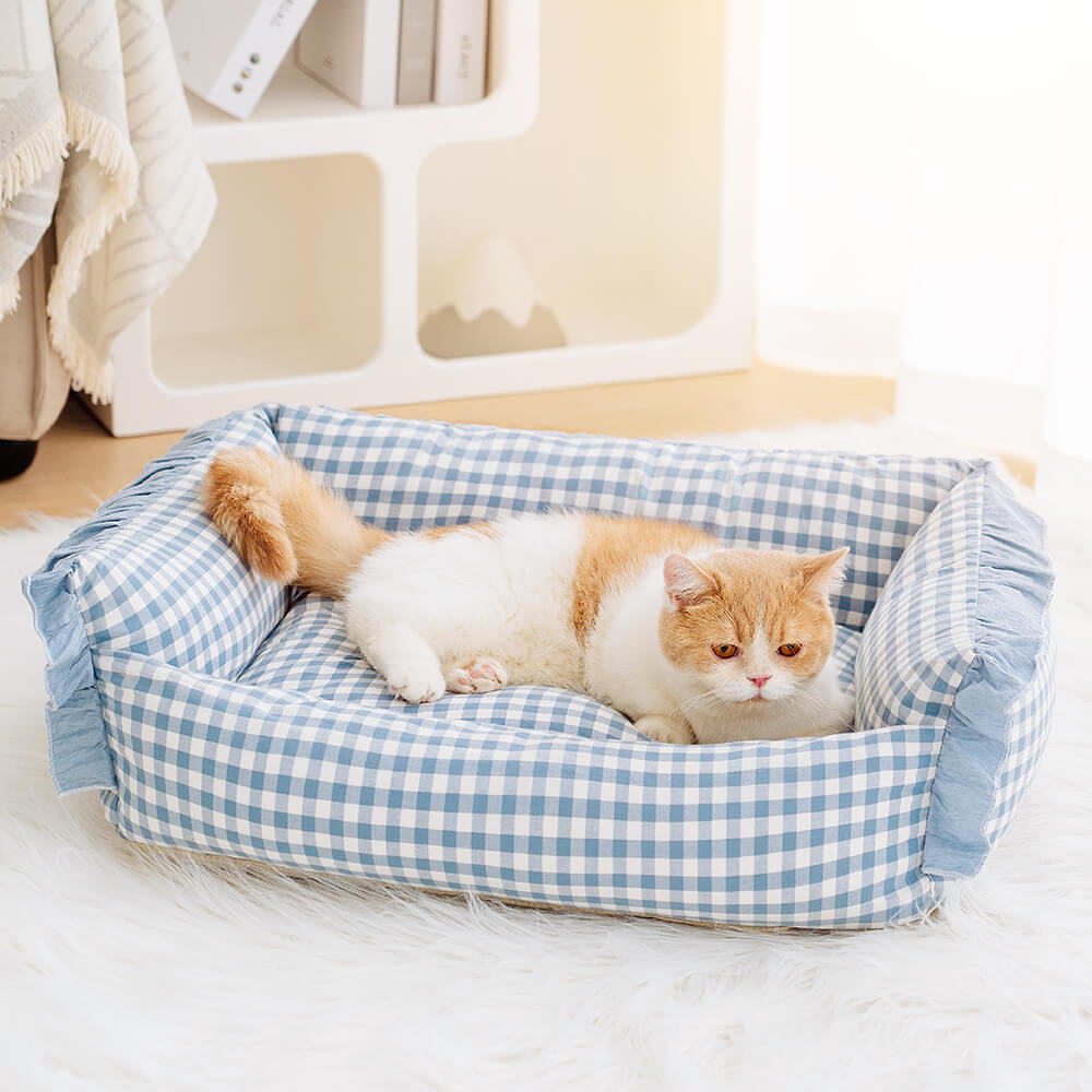 Modisches Warmes Hunde- und Katzenbett mit Rüschen und Plaid