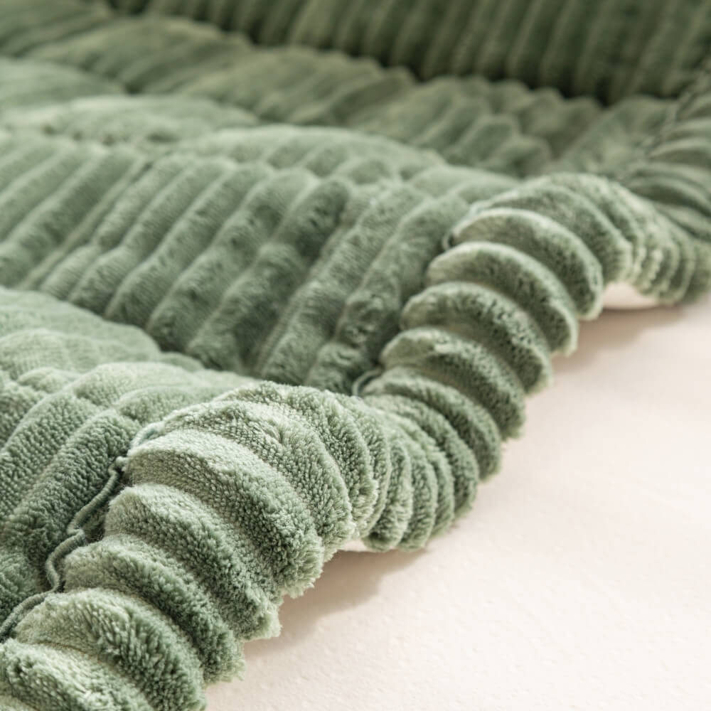 Wasserfeste weiche Flanell-Haustiermatte, atmungsaktive Hundedecke mit rutschfestem Sofabezug